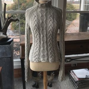 Abercrombie & Fitch knitted sweater