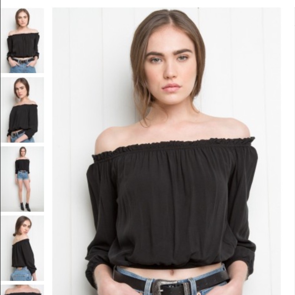 New Brandy Melville Maura Top Lowest price