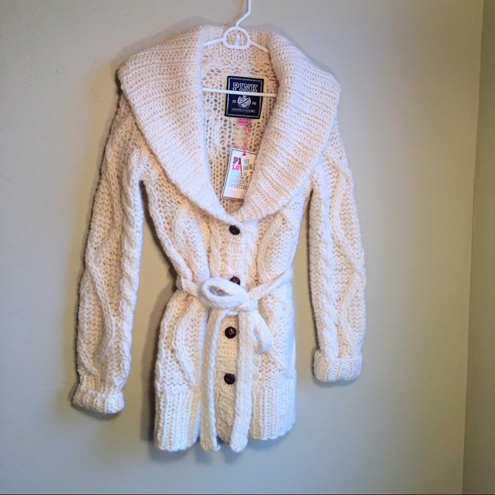 New with tags VS Pink sweater robe