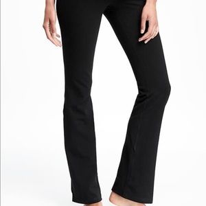 Old navy Maternity 🤰 full panel yoga pants M