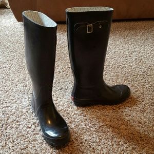 Chooka black rainbows size 9