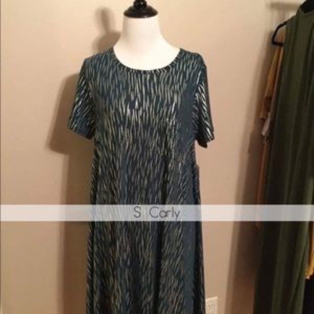 LuLaRoe Elegant Carly