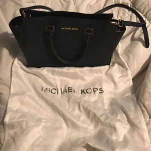 Large Selma Michael Kors Navy with dust bag
