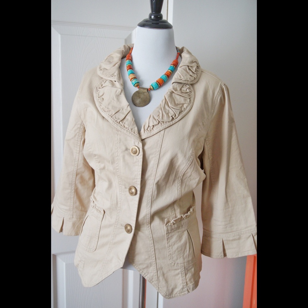 Ruffle Khaki Jacket 18/20
