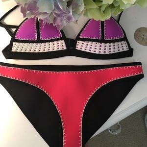 Triangle neoprene bikini