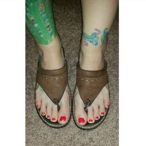 Minnetonka Boho Leather Sandals 8