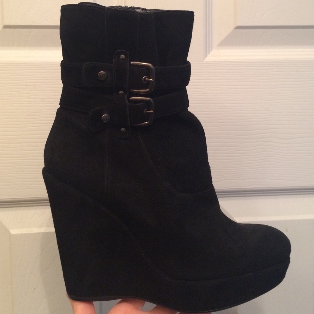 Stuart Weitzman Black Suede Wedge Boots Sz 8