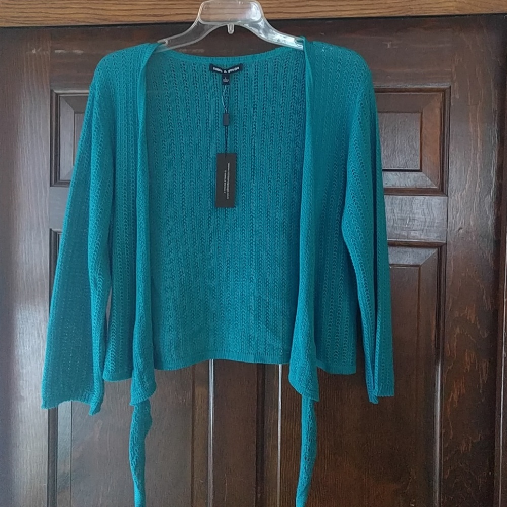 NWT Cable and Gauge Sweater