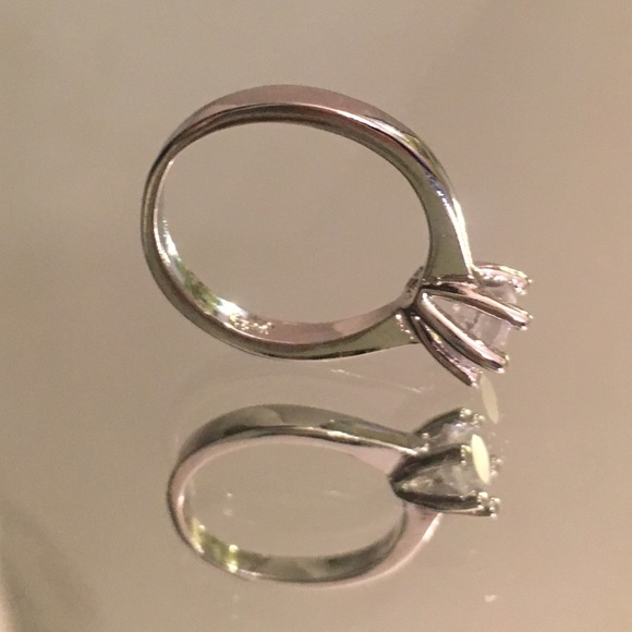 Romantic cut .925 Silver P cubic zirconia ring 6-8 - Picture 5 of 8