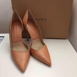 ZARA tan asymmetric court heels shoes