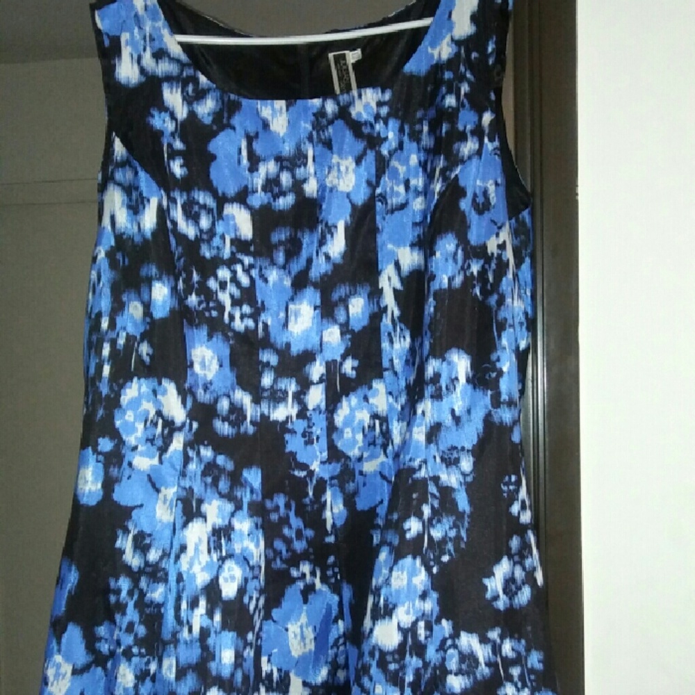 20 W Spring Dress ..that can be Worn Now!!