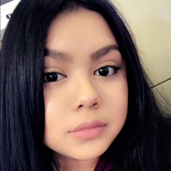 Meet your Posher, Itza - Picture 1 of 1