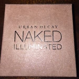 Urban Decay illuminated highlighter