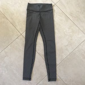 Lululemon Athletica leggings