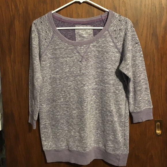 🎉LAST CHANCE🎉Maurice's sweatshirt - Picture 2 of 3