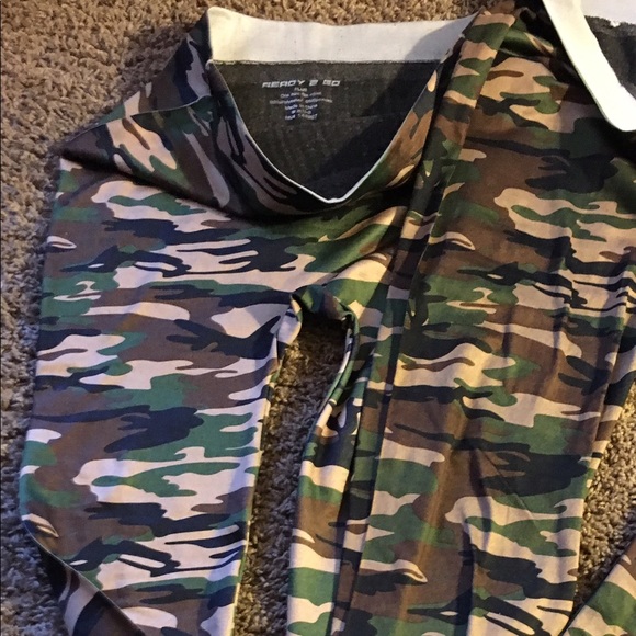 🌙REDUCED XL "CAMOUFLAGE" LEGGINGS, FLEECE LINING - Picture 2 of 7
