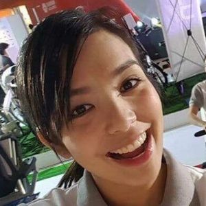 Meet your Posher, Jelinna