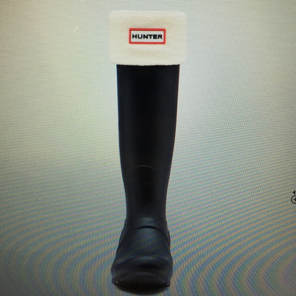 Cream tall Hunter boots socks