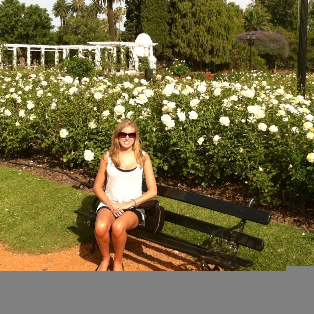 Meet your Posher, Nicole