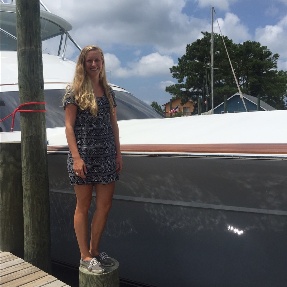 Meet your Posher, Hannah