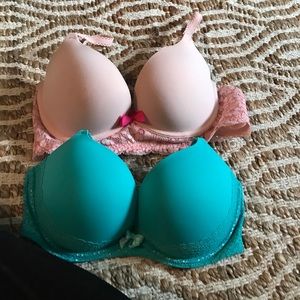Two aerie bras!