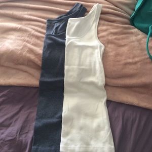 Set of Ann Loft tanks