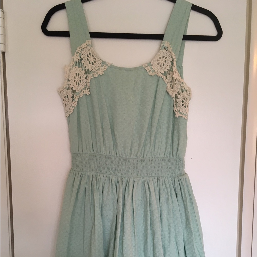 GB small teal white mini eyelet make an offer!