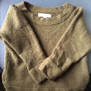 The loft 1/2 sleeve sweater