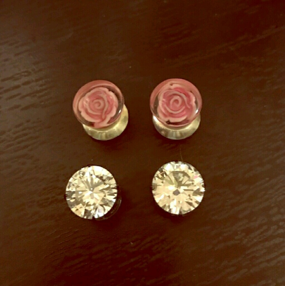 Size 7/16 gauge plugs