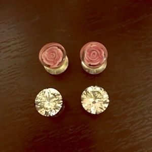 Size 7/16 gauge plugs
