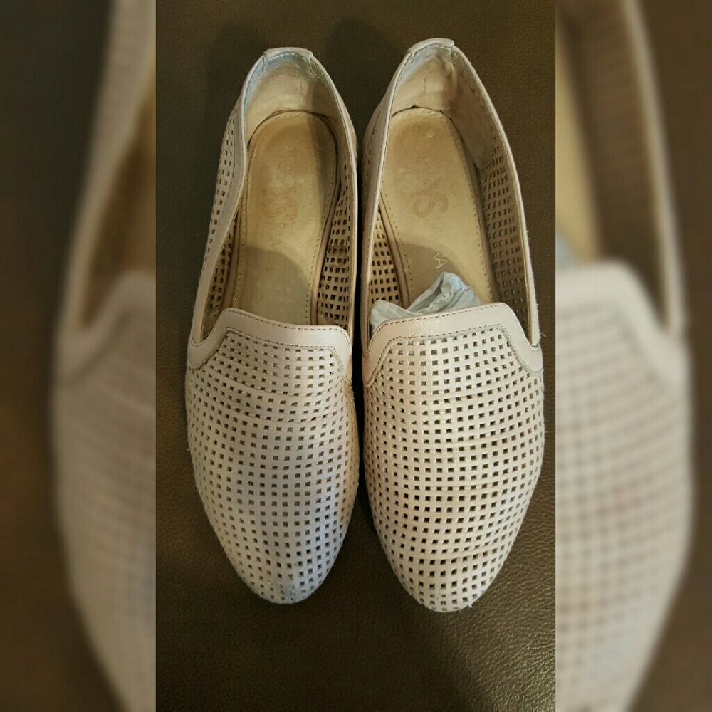 Yosi Samra leather cream nude slip on loafer flats