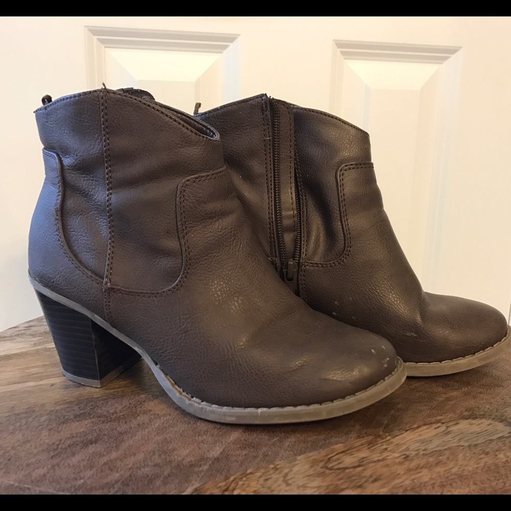 Old Navy Booties