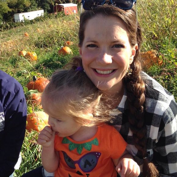 Meet your Posher, Angela - Picture 1 of 1