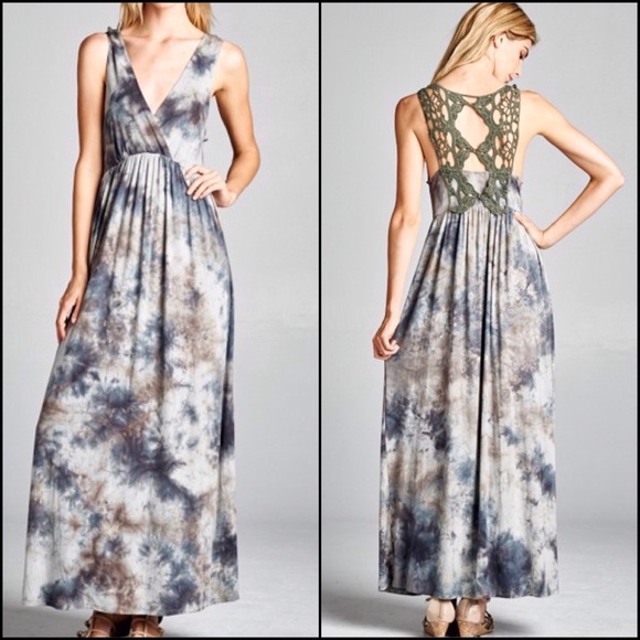 Tie-Dye Maxi Dress - Picture 2 of 4