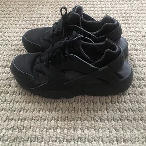 Black NIKE Huarache Sneakers