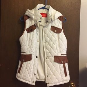 Fur- lined, leather detail vest