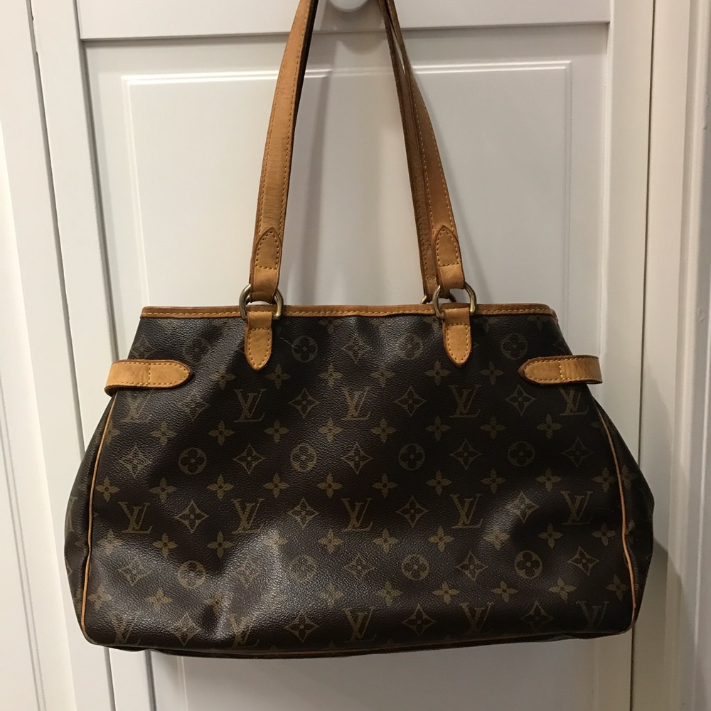 **SOLD**Louis Vuitton Monogram Batignolles Tote