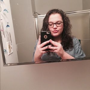 Meet your Posher, Lilly