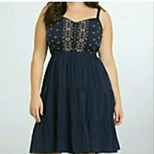 Torrid adorable aztec dress sz6 (28-30)