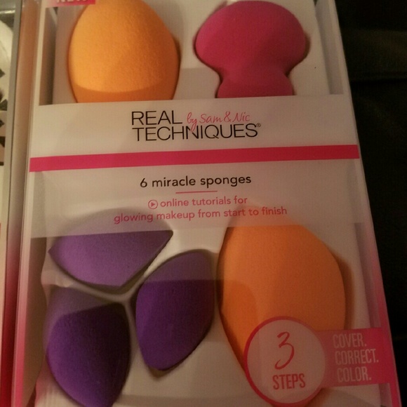 Real techniques limited edition brush sets - Picture 4 of 4