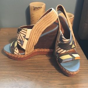 Boutique 9 by Nine West wedge size 7 sandals