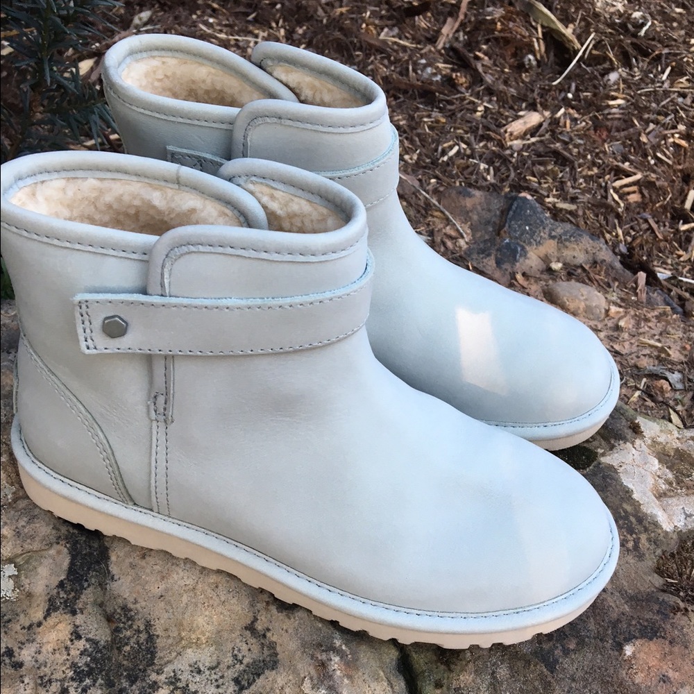 UGG Australia rella light gray moto ankle boot - Picture 8 of 8