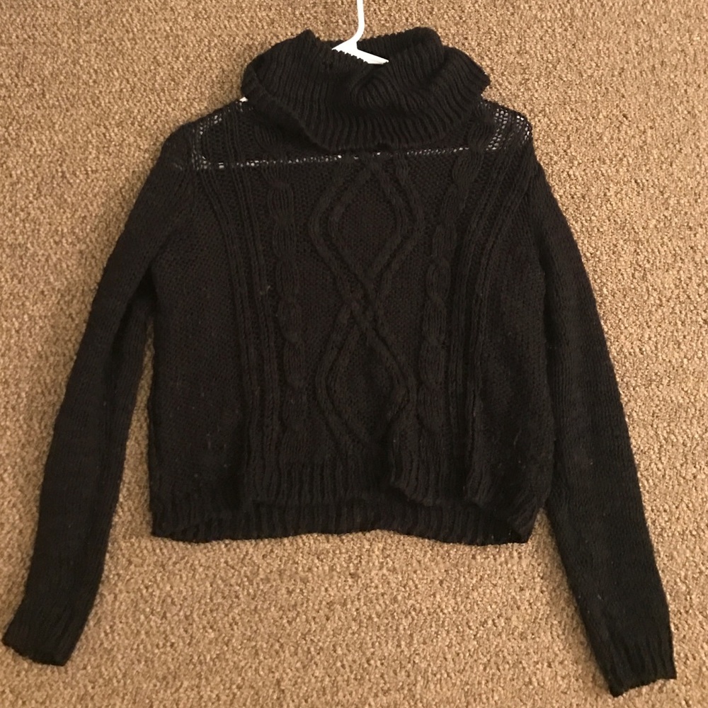 Black h&m knitted cropped sweater turtleneck
