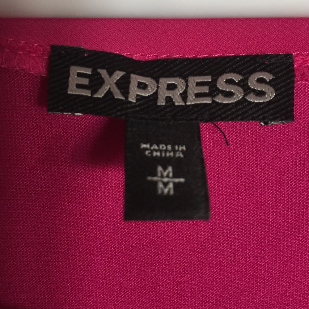 EXPRESS Pink Top - Picture 2 of 4