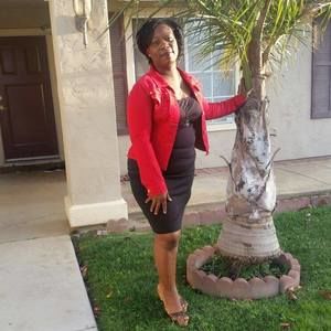 Meet your Posher, Yesenia