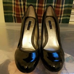 Women's Bandolino Black Patent Leather Heels