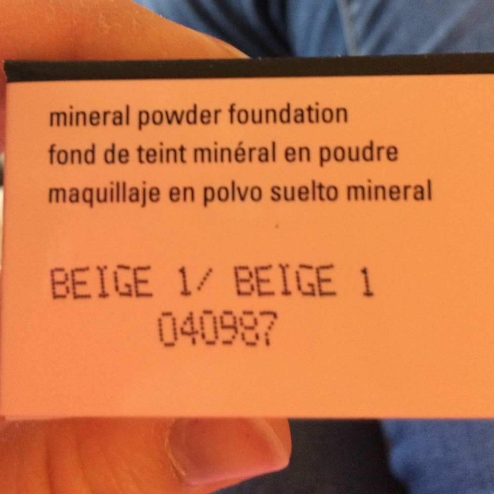 💕Mary Kay mineral powder foundation in Beige 1