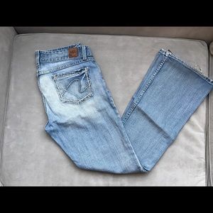 Buckle Culture jeans