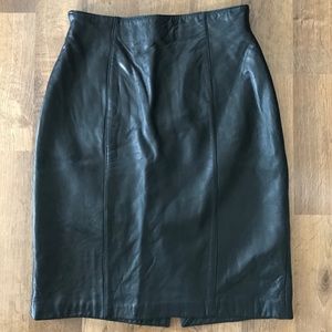 Valerie Stevens leather pencil skirt