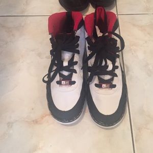 Air Jordan 9 Retro - barely worn